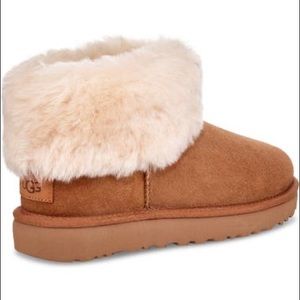 Classic Mini Fluff UGG Booties - Sz 6